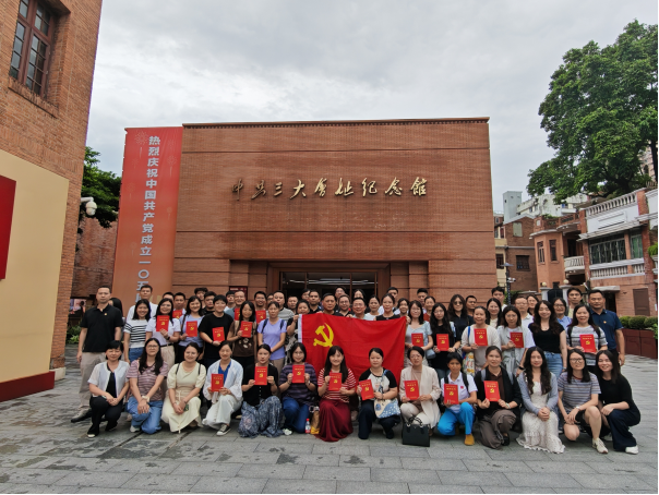 f2182216-8ead-469a-b348-ba340a9d663f.png